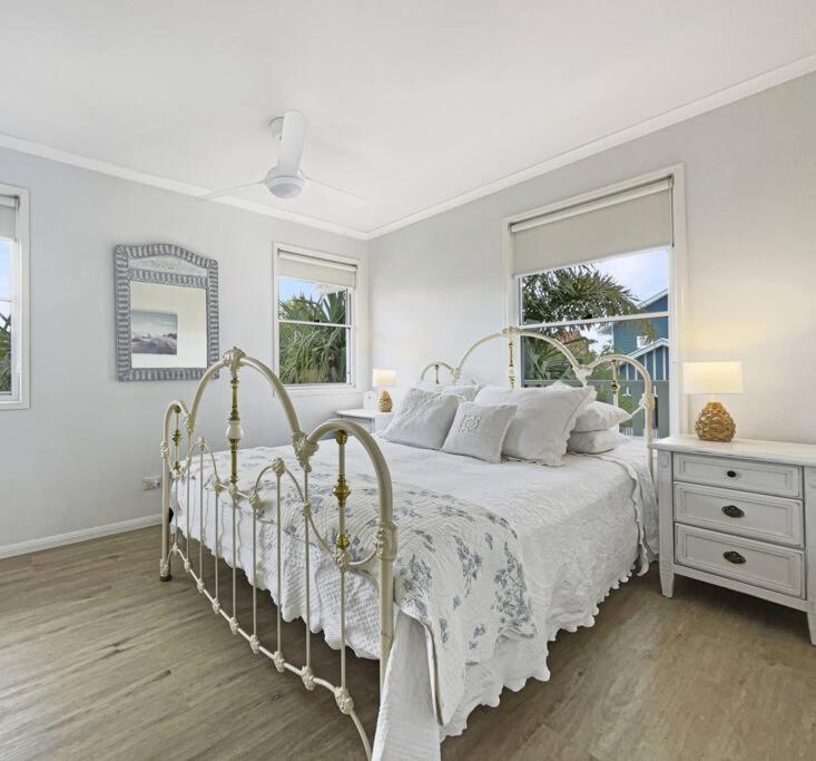 Studio Seaside Self-Contained Apartment Marcoola Bagian luar foto